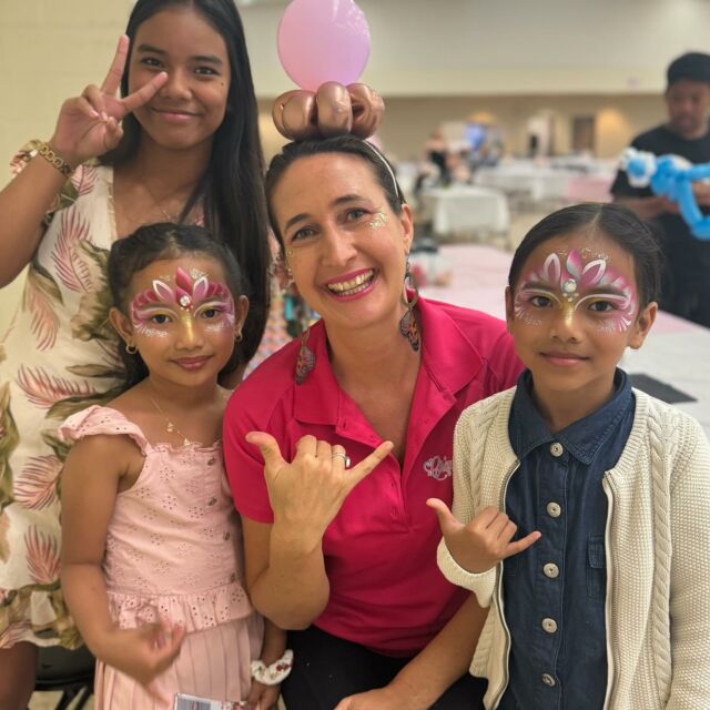 What a wonderful weekend I had painting so many adorable kids and adults. I am so blessed and so grateful for my job. #facepainter #facepainting #mauifacepainter #mauievents mauifirstborthdayparty #ilovemyjob