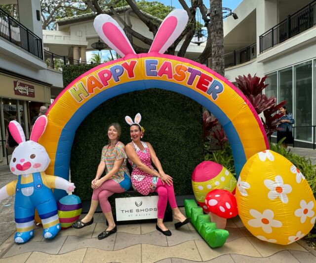 Happy Easter! I’ll be hoping around the island today helping make the holiday fun and special for lots of kiddos. Yesterday, we painted faces at the Shops at Wailea and the line was soooooo long. Sorry if we didn’t get to you! Even Easter Bunnies have limits to their magic powers! Hahaha. @melissasartworld @theshopsatwailea #mauievents #mauievententertainment #mauifacepainters #facepainters #easterbunnies