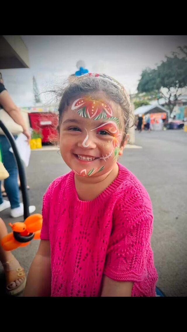 Dia de Los Muertos is such a beautiful tradition. It was an honor to have a whole Cirque Jolie team there to help make it special@for the kids (and adults!). Mahalo! #DiaDeMuertos #diadelosmuertosmaui #diadelosmeurtosfacepainting #rootsreborn #mauievents #mauicommunityevents